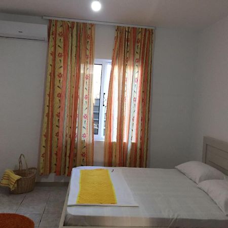 Ferienwohnung Cosyy House Vlorë Exterior foto